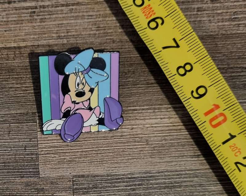 Minnie Mouse Enamel Pin #1