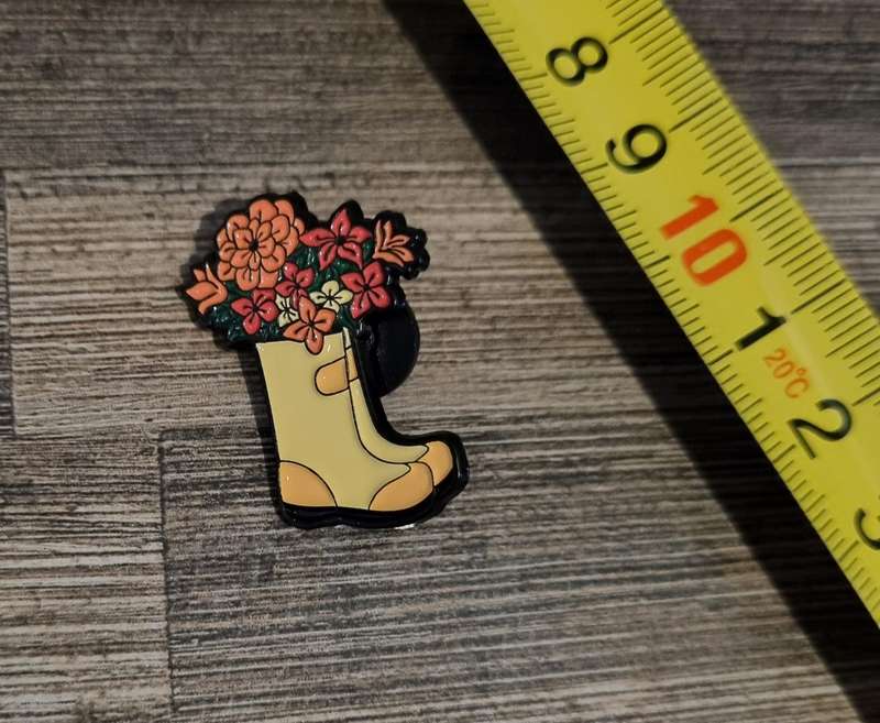 Gumboot Flowers Enamel Pin