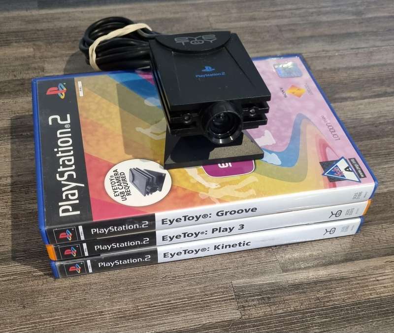Eye Toy Camera + Games Bundle for PS2