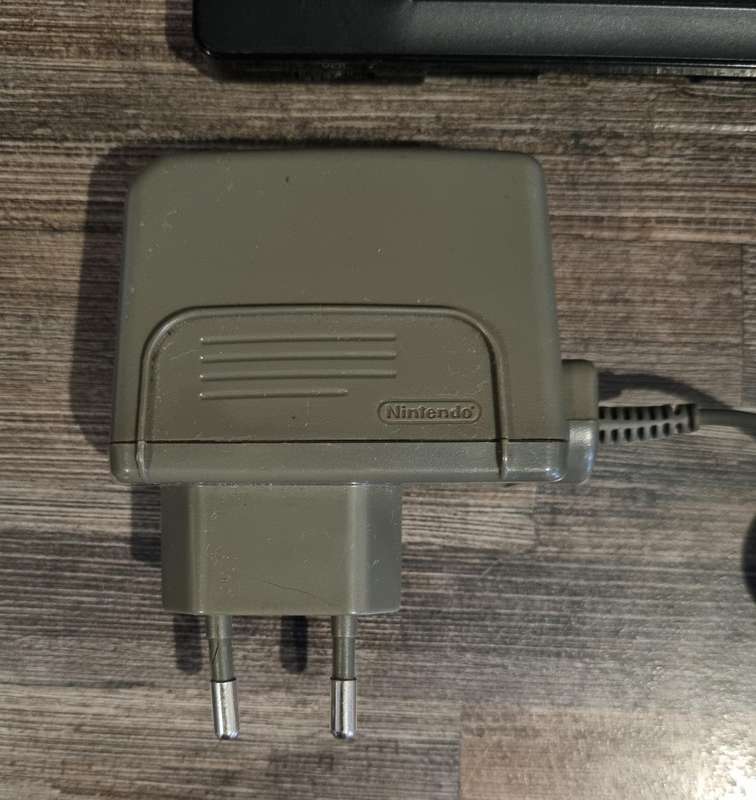 Black Nintendo DS + Charger + Stylus