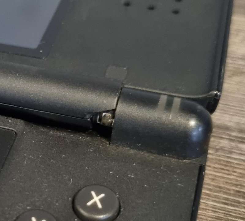 Black Nintendo DS + Charger + Stylus