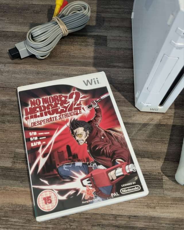 Nintendo Wii + No More Heroes 2 Console Bundle