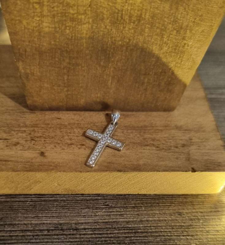 925 Sterling Silver Cross Pendant