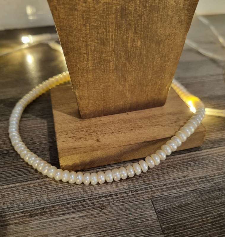 Pearl Necklace with 10 Karat Gold Clasp