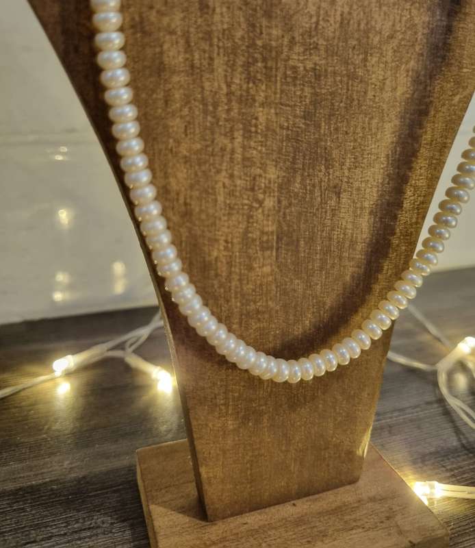 Pearl Necklace with 10 Karat Gold Clasp