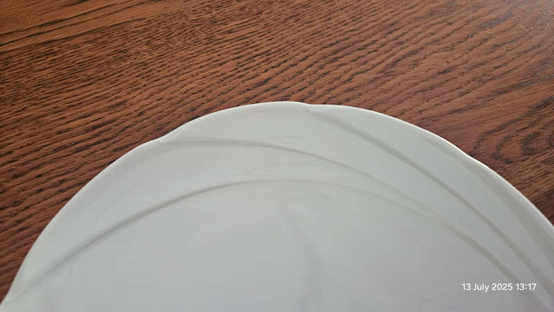 Bone China Dinner Service