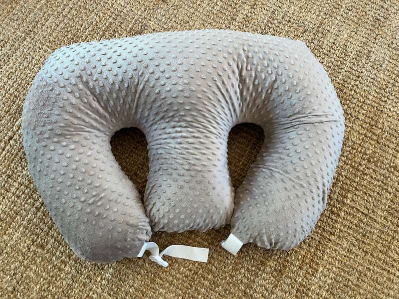 Twin pillow