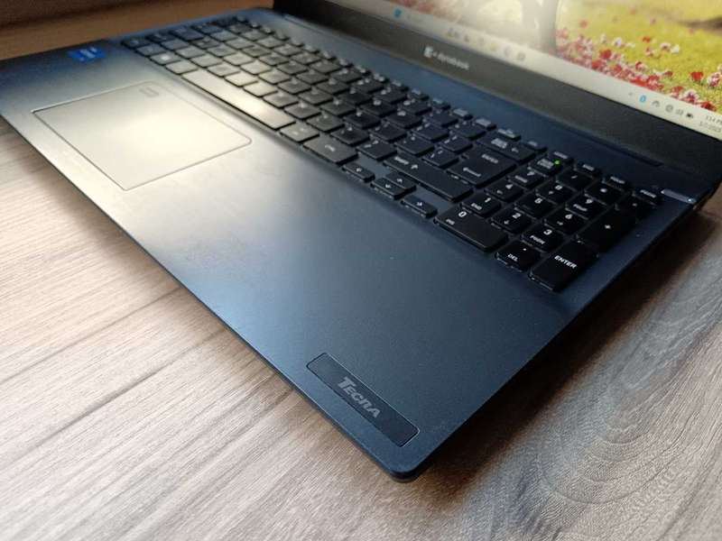 Toshiba Dynabook Tecra I7 11th Gen + Free Laptop Bag