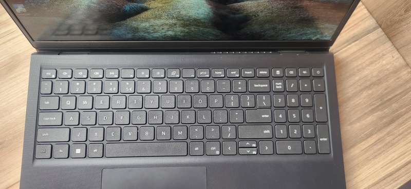 Dell Vostro 3520 Intel Core I3 12th Gen + Free Laptop Bag