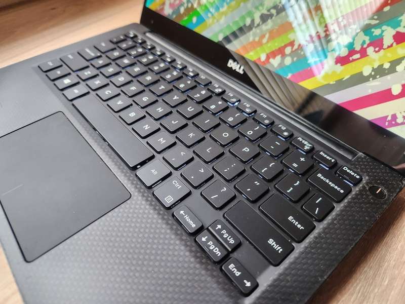 Dell XPS 13 9343 (Touchscreen) Intel Core  i7 + Free Laptop Bag