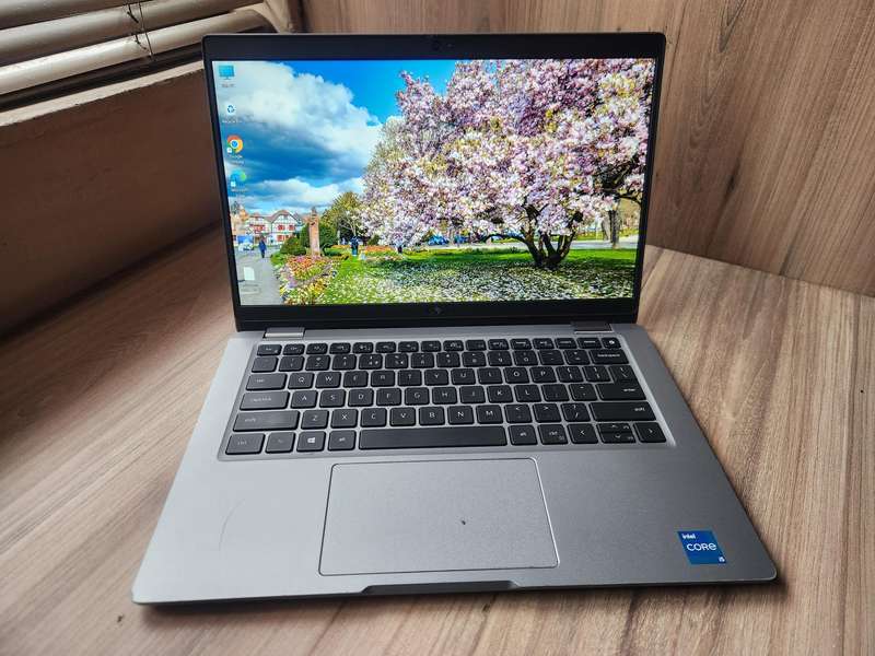 Dell Latitude 5320 Intel i5 11TH Gen + Free Laptop Bag