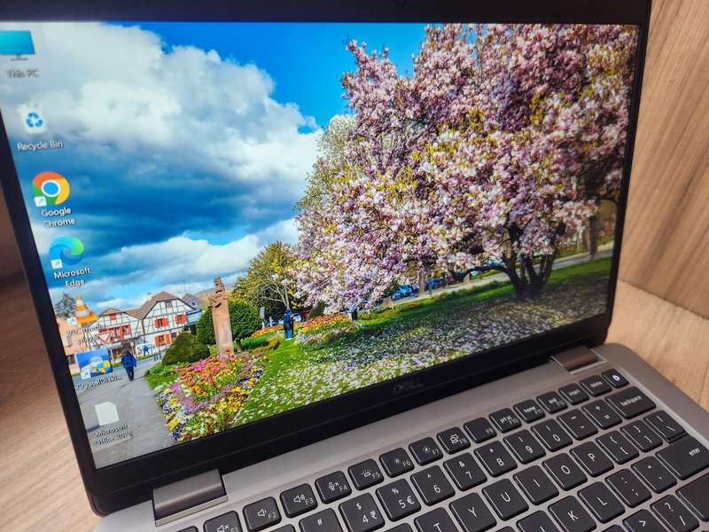 Dell Latitude 5320 Intel i5 11TH Gen + Free Laptop Bag