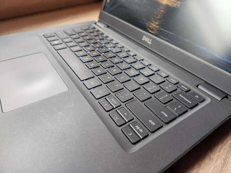 Dell Latitude 3410 Intel Core i5 10th Gen + Free Laptop Bag