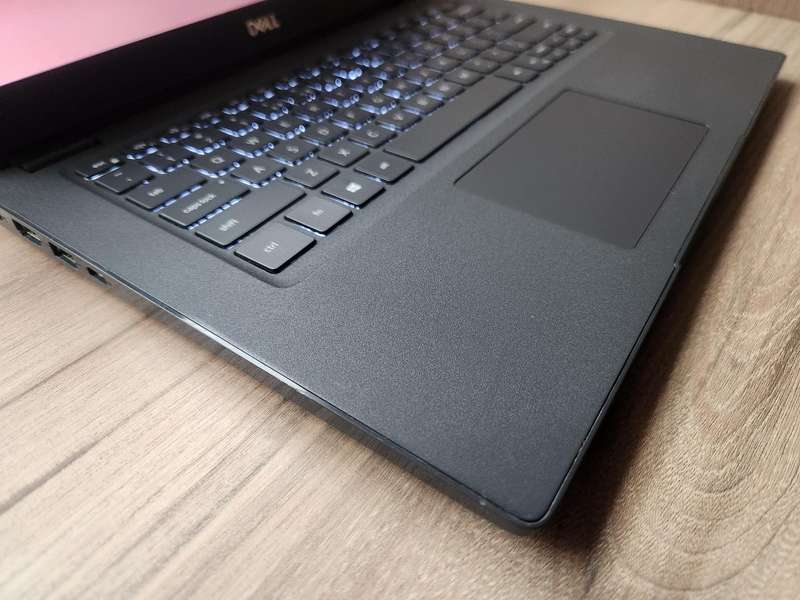 Dell Latitude 3410 Intel Core i7 10th Gen + Free Laptop Bag