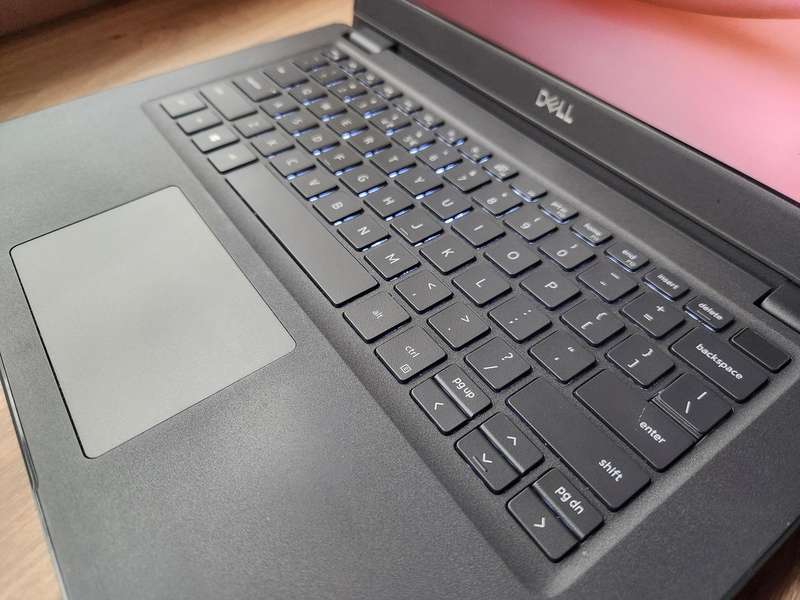 Dell Latitude 3410 Intel Core i7 10th Gen + Free Laptop Bag