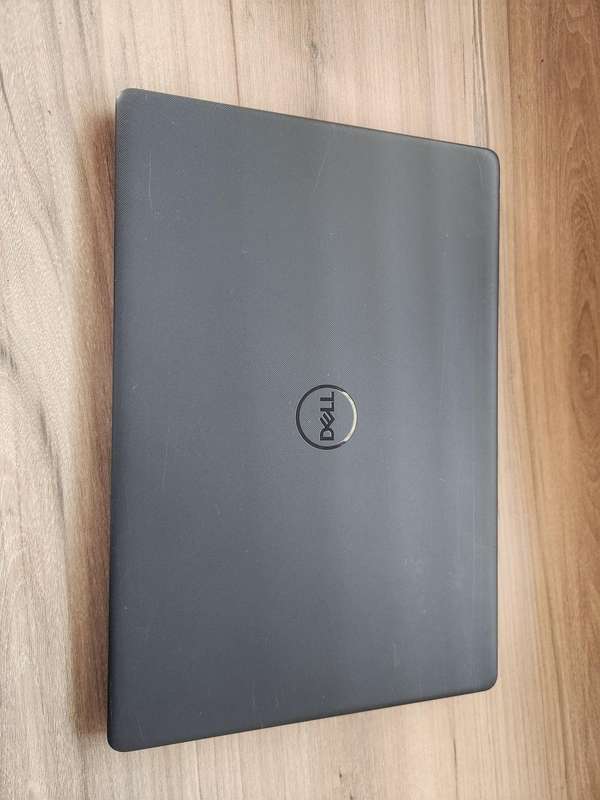 Dell Vostro 3500 11th Gen Intel Core i3 + Free Laptop Bag
