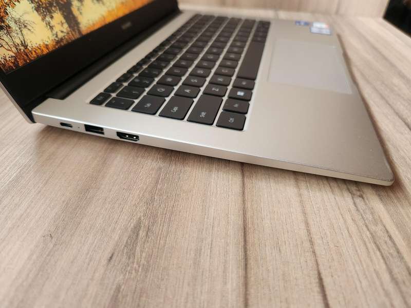 Huawei MateBook D14 i5 11th Gen + Free Laptop Bag