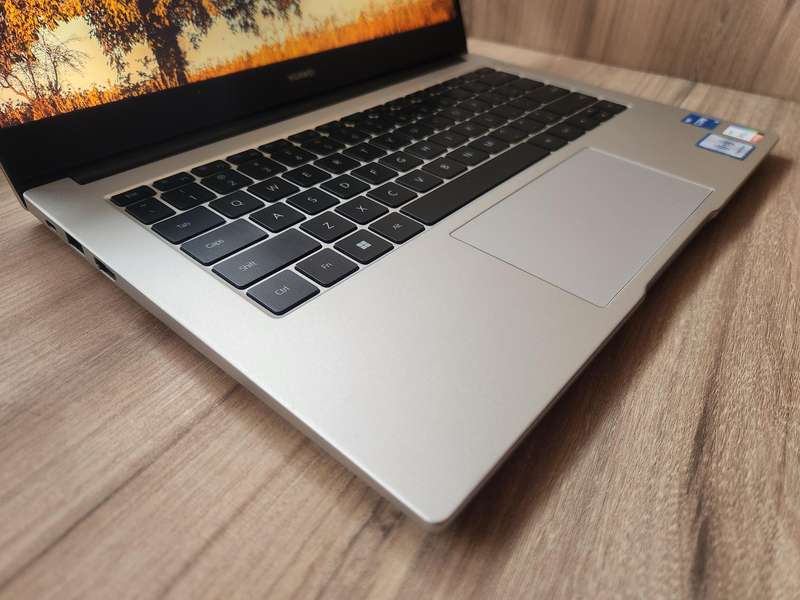 Huawei MateBook D14 i5 11th Gen + Free Laptop Bag
