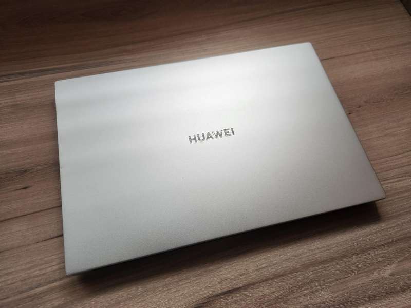 Huawei MateBook D14 i5 11th Gen + Free Laptop Bag