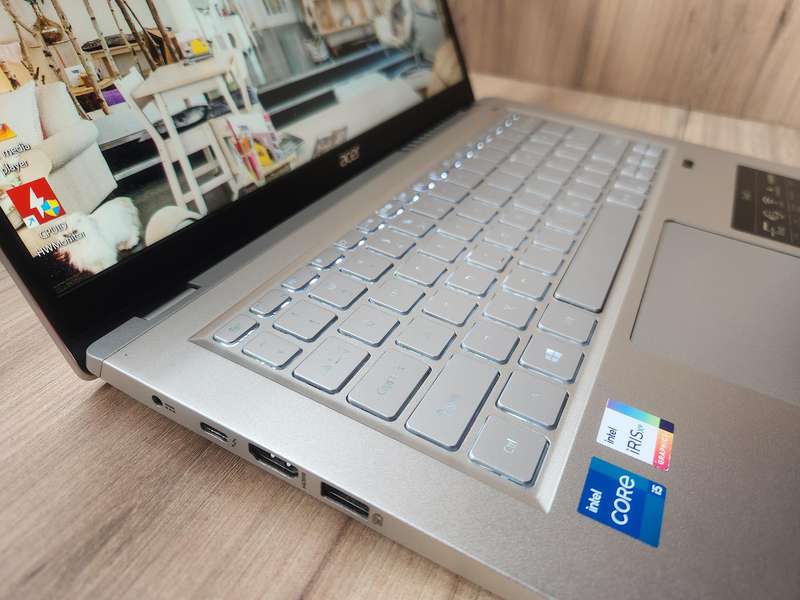 Acer Swift 3 Intel Core i5 11th Gen + Free Laptop Bag