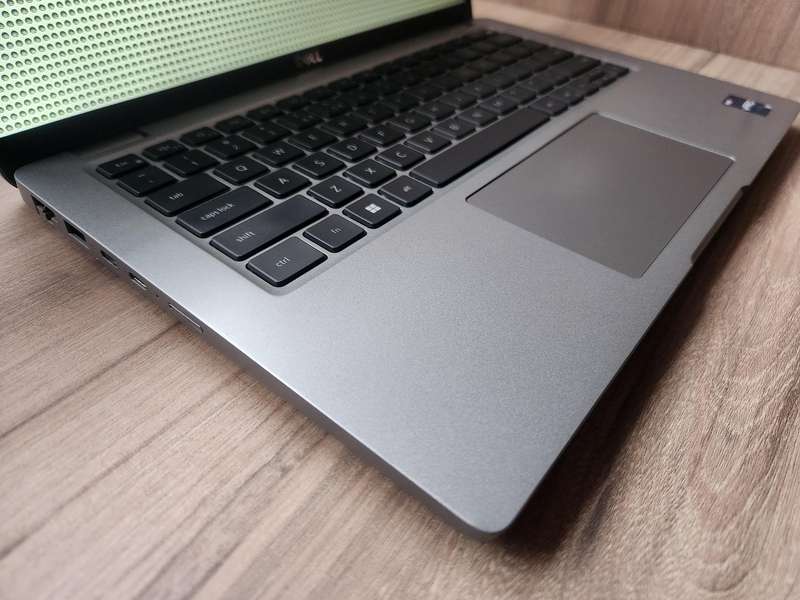 Dell Latitude 5440 Intel Core i7 13th Gen + Free laptop Bag
