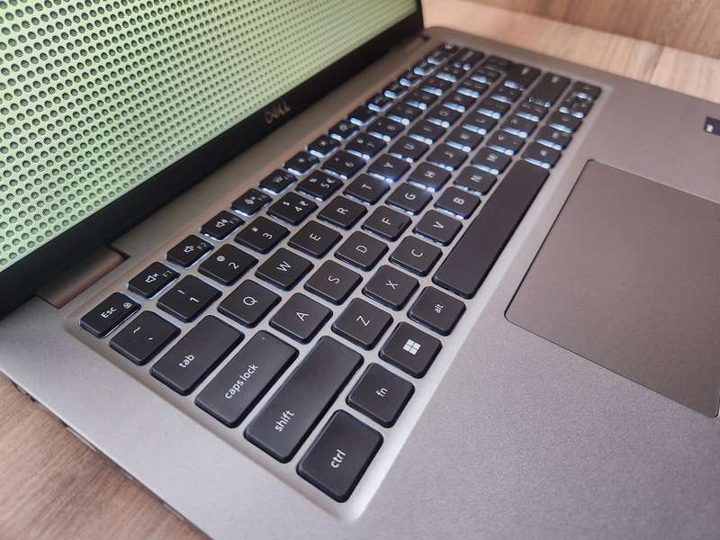 Dell Latitude 5440 Intel Core i7 13th Gen + Free laptop Bag