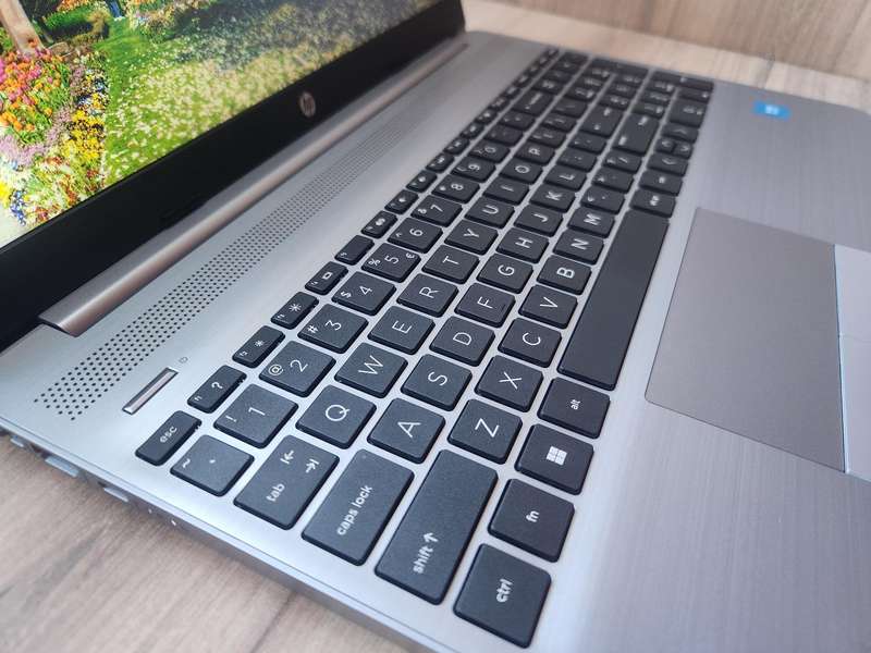 HP Notebook 250 G9 Intel N4500 8GB RAM 256GB SSD Win 11