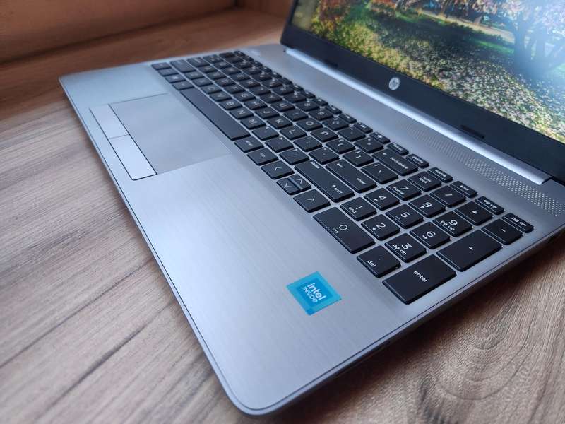 HP Notebook 250 G9 Intel N4500 8GB RAM 256GB SSD Win 11