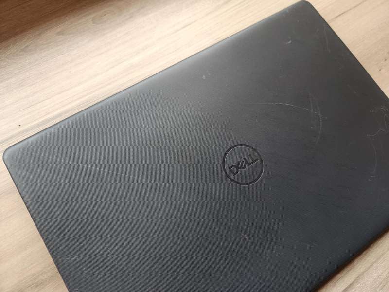 Dell Vostro 3500 11th Gen Intel Core i3 + Free Laptop Bag