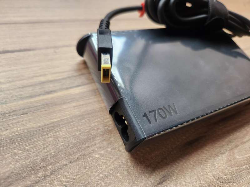 Lenovo 170W AC Adapter
