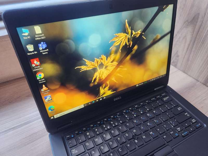 Dell latitude E5450 Intel Core i5 + Free Laptop Bag
