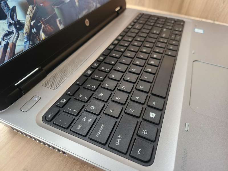 Hp Probook 650 G2 Intel Core I3 + Free Laptop Bag