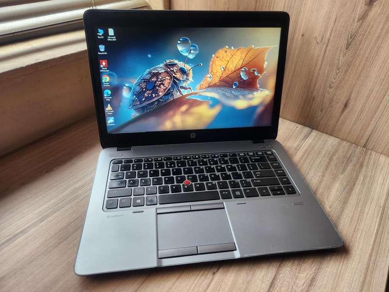 HP EliteBook 840 G2 Intel  Core i5 + Free Laptop Bag