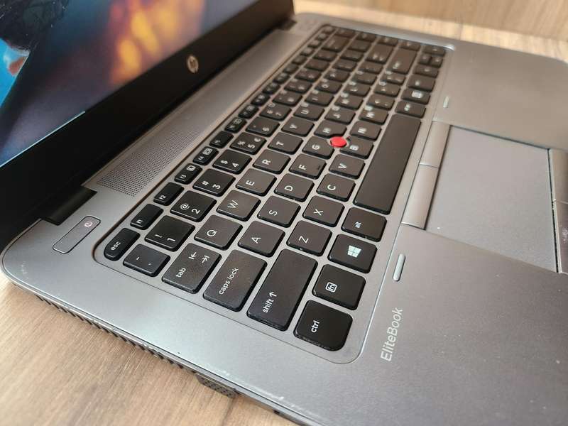 HP EliteBook 840 G2 Intel  Core i5 + Free Laptop Bag