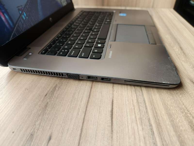 HP EliteBook 850 G2 Intel Core i5 + Free Laptop Bag