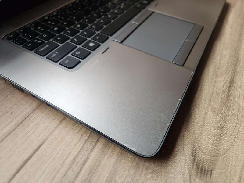 HP EliteBook 850 G2 Intel Core i5 + Free Laptop Bag