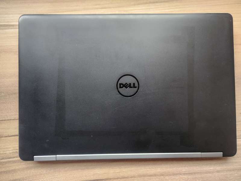 Dell Latitude E5570 Intel Core i7 + Free Laptop Bag