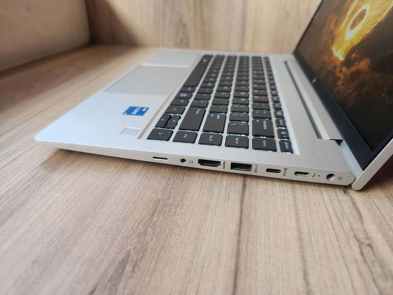 HP EliteBook 640 G10 Intel Core i5 13th Gen + Free Laptop Bag
