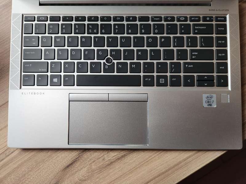 Hp EliteBook 840 G7 Intel Core i7 + Free Laptop Bag