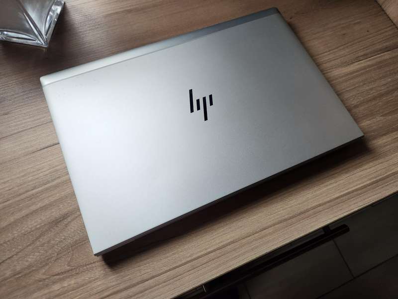 Hp EliteBook 840 G7 Intel Core i7 + Free Laptop Bag