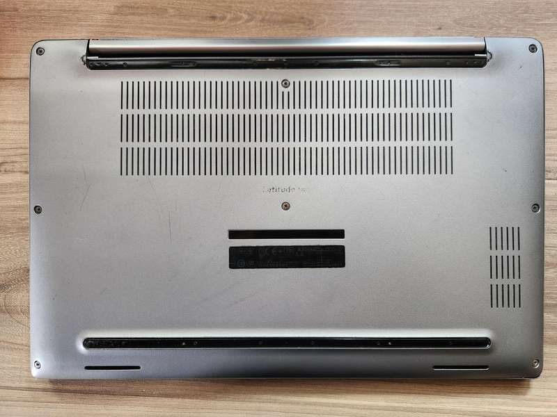 Dell Latitude 7400 Intel Core I7 Touchscreen + Free Laptop Bag