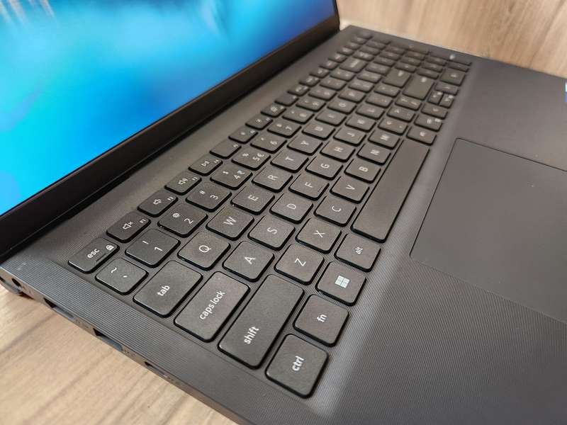 Dell Vostro 3530 Intel Core i5 13th Gen + Free Laptop Bag