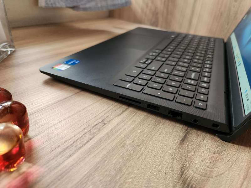 Dell Vostro 3530 Intel Core i5 13th Gen + Free Laptop Bag