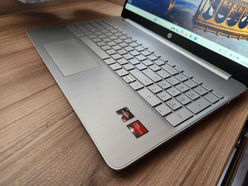 HP Laptop 15s-eq1xxx AMD Ryzen 3 + Free Laptop Bag