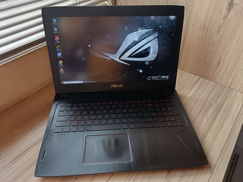ASUS FX502VM Intel Core i7-7700HQ + Free Laptop Bag