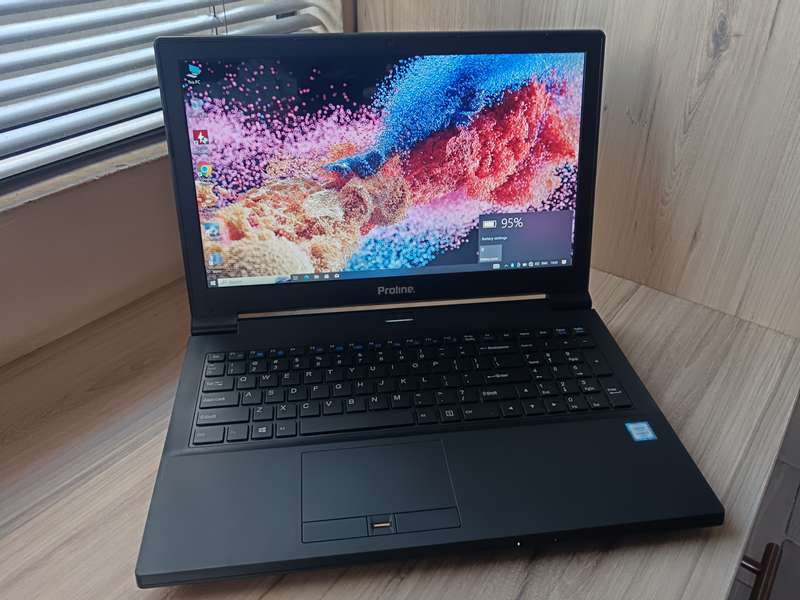 Proline N350DV Intel Core I7-6700T Notebook