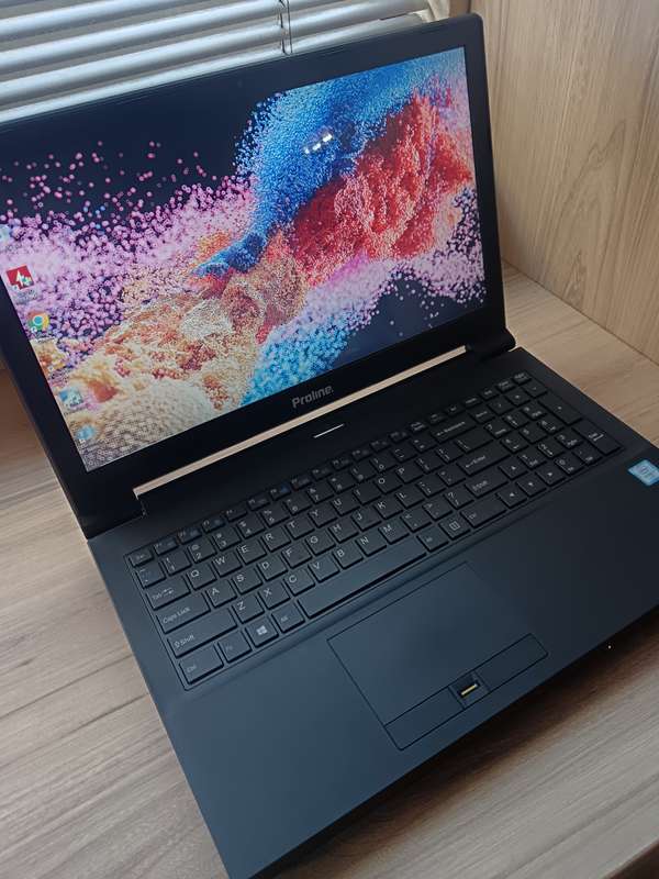 Proline N350DV Intel Core I7-6700T Notebook