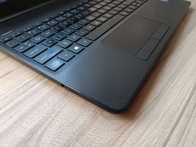 Hp laptop 15-dw3xxx Intel Core i7 11th Gen + Free Laptop Bag