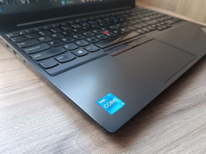 Lenovo ThinkPad E15 Intel Core i5-11th Gen + Free Laptop Bag