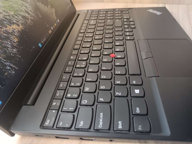 Lenovo ThinkPad E15 Intel Core i5-11th Gen + Free Laptop Bag